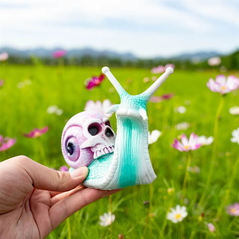Halloween | Gothic Skeleton Snail Sculpture – Whimsical Halloween Garden Decor