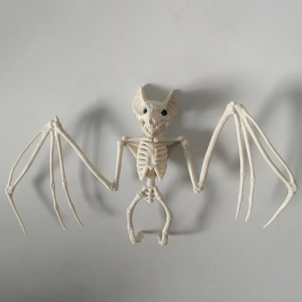 Halloween | Bat Skeleton – Creepy Hanging Bone Decor