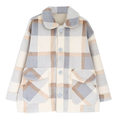 Soft Lamb Wool Plaid Coat – Cozy Winter Warmth with Timeless Charm