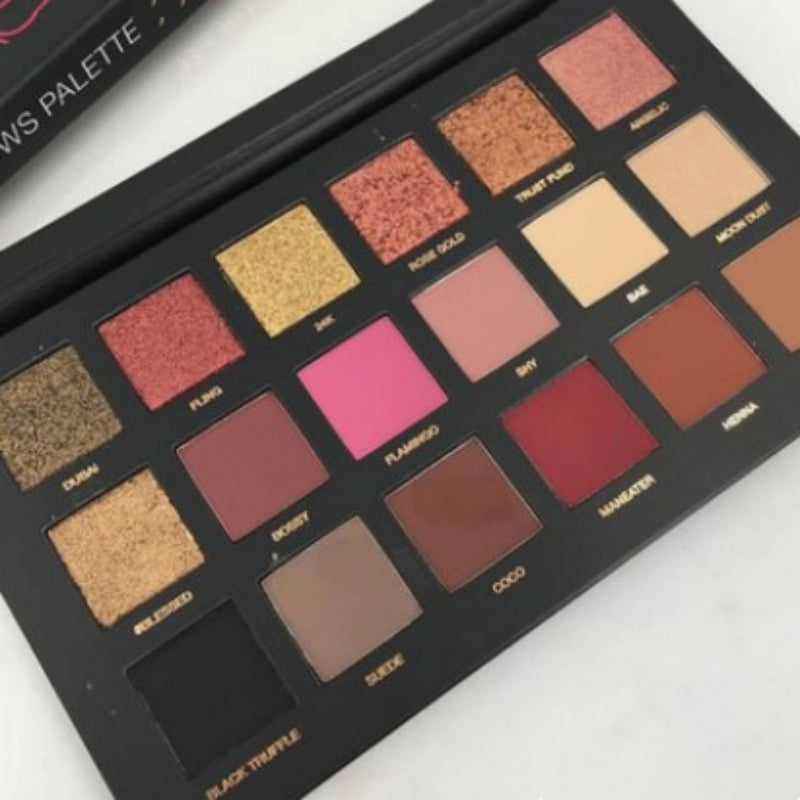 🏜️ The Golden Hour: Desert Sun Eye Shadow Palette