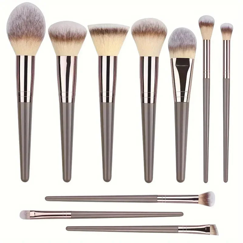 🎨 The Flawless Canvas: Premium Multi-Piece Cosmetic Brush & Kabuki Set