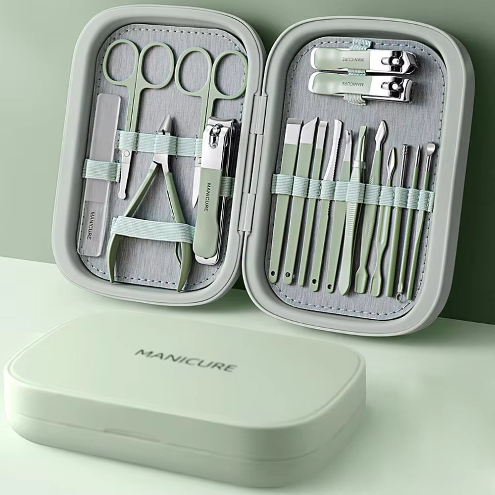 18 in 1 Professional Manicure & Pedicure Set