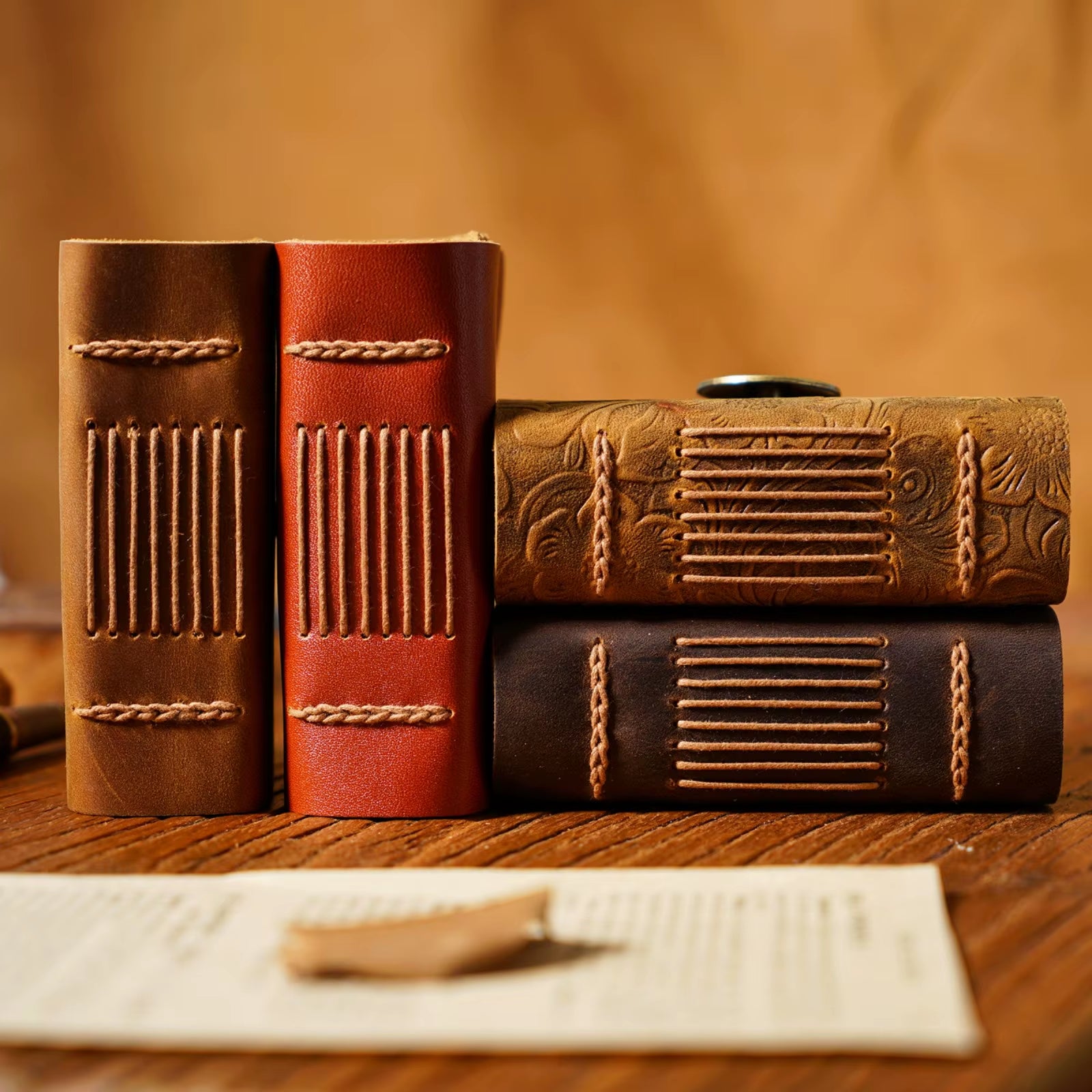 📓 Timeless Quality in Your Hands: The Genuine Leather Portable Notebook