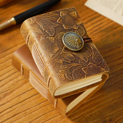 📓 Timeless Quality in Your Hands: The Genuine Leather Portable Notebook
