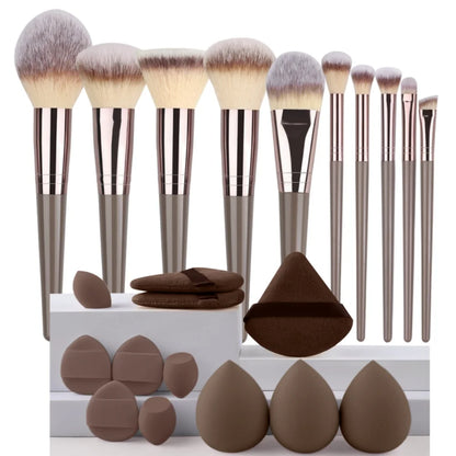 🎨 The Flawless Canvas: Premium Multi-Piece Cosmetic Brush & Kabuki Set
